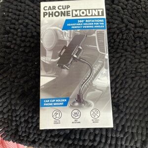 Car cup phone mount brand new